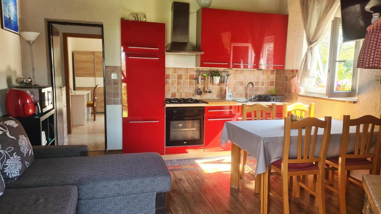 Apartman Kos Rosini Exteriör bild