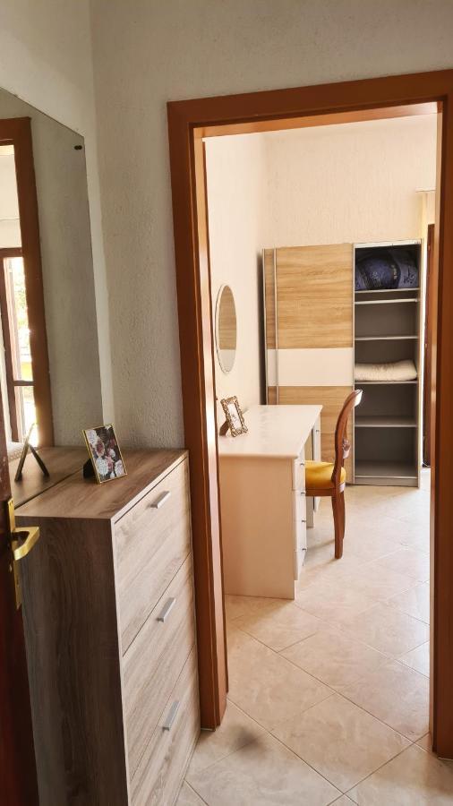 Apartman Kos Rosini Exteriör bild